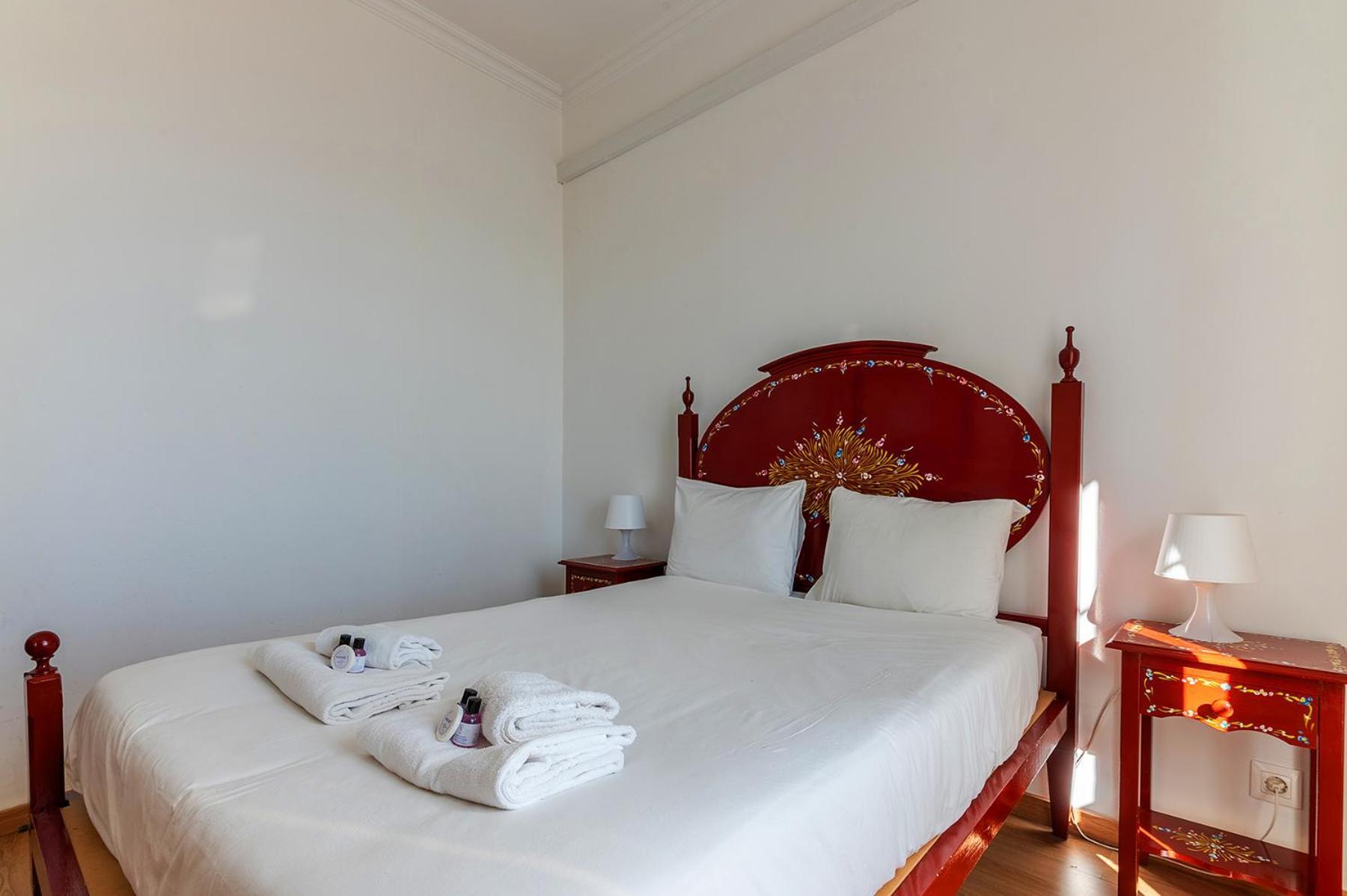Alfama 2nd Floor Amazing River View *