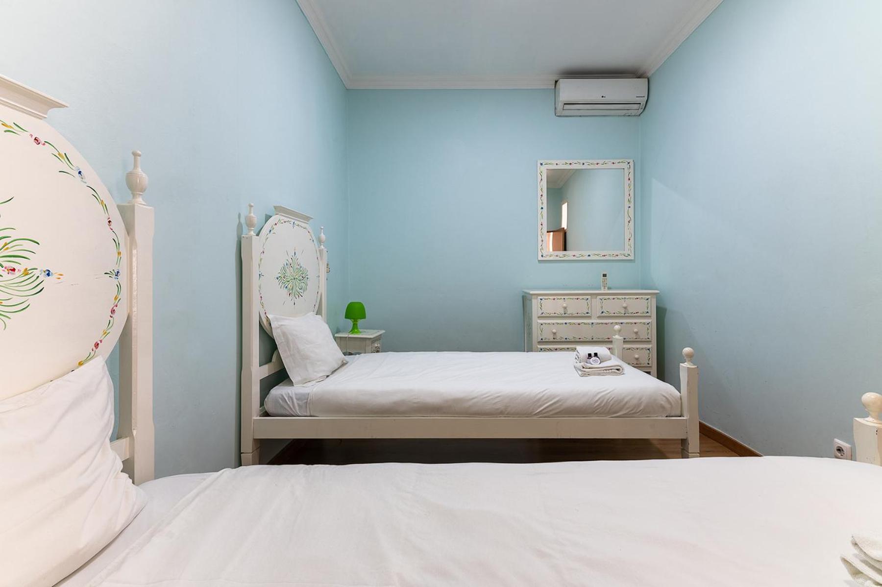 Alfama 2nd Floor Amazing River View * Lisboa