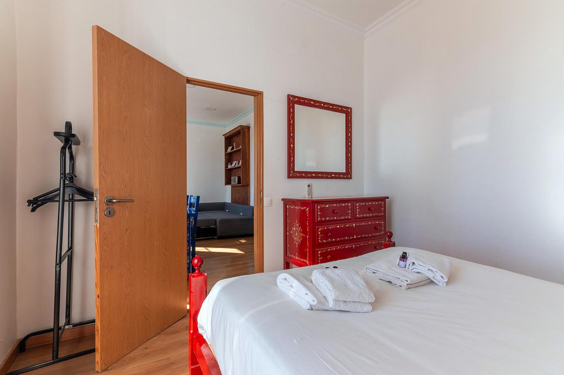 Alfama 2nd Floor Amazing River View *