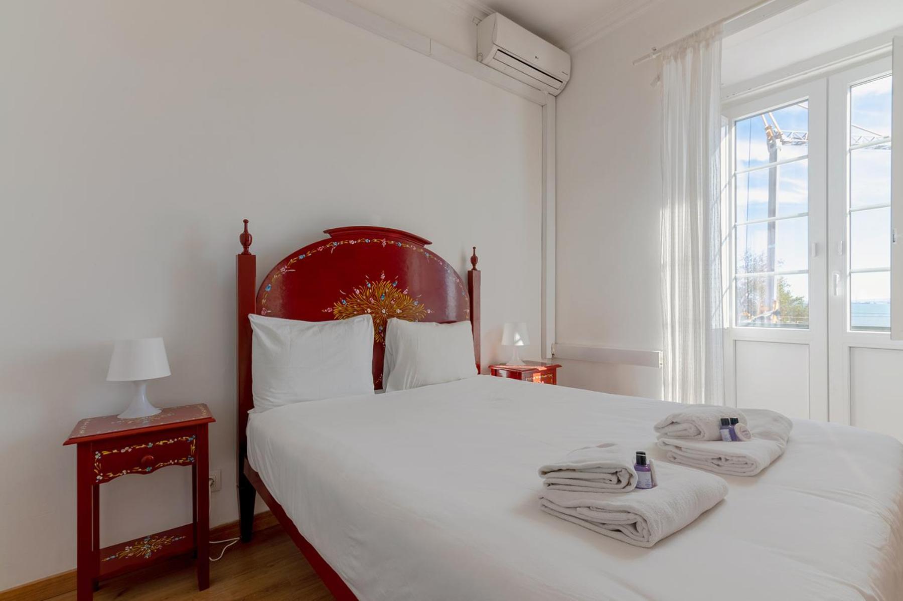 Alfama 2nd Floor Amazing River View Lisboa