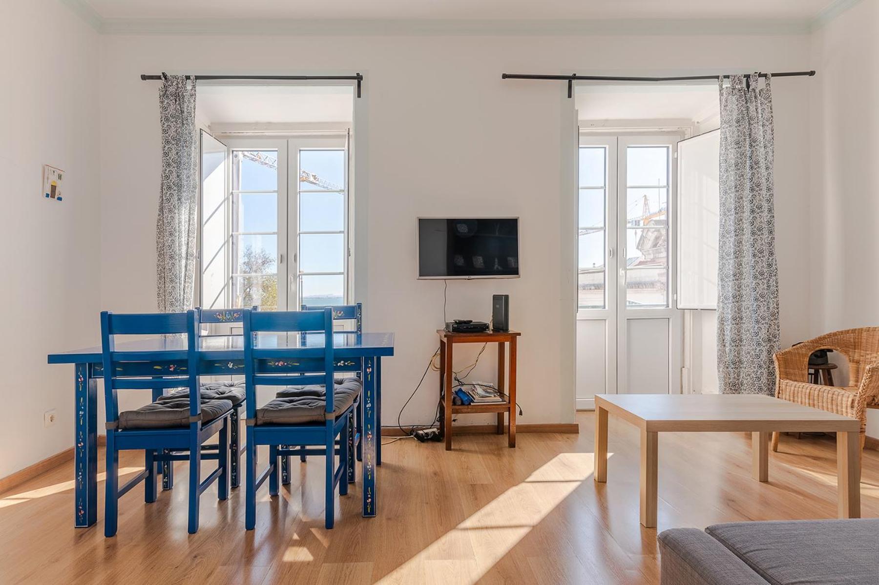 Alfama 2nd Floor Amazing River View Apartamento